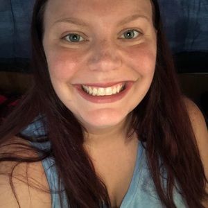 Meet your Posher, Constance